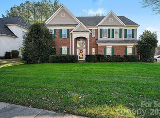 4602 Waterford Dr NW, Concord, NC 28027