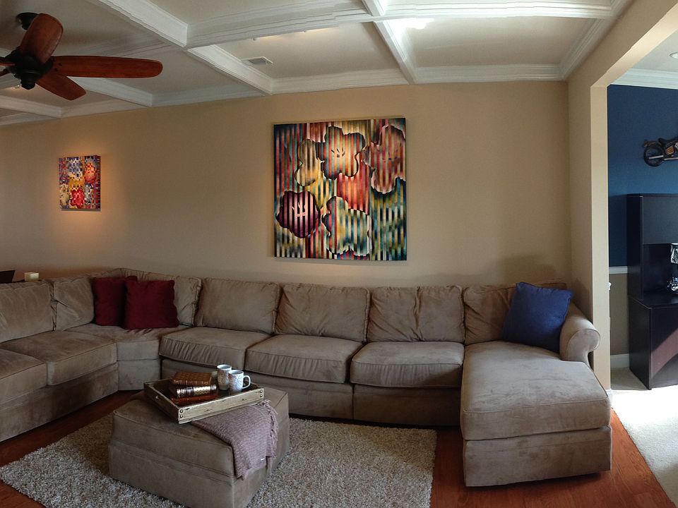 1st image of 8029 Crescent Park Dr