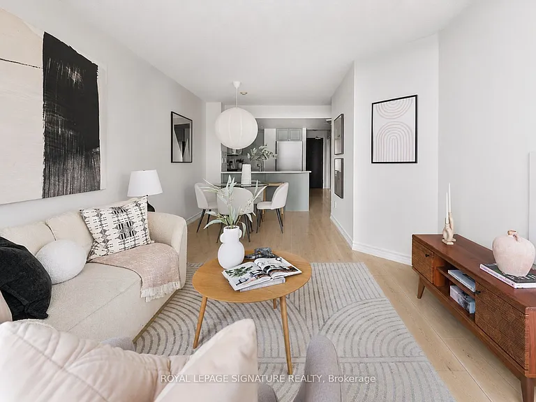 231 Fort York Blvd #1102 — Photo 3