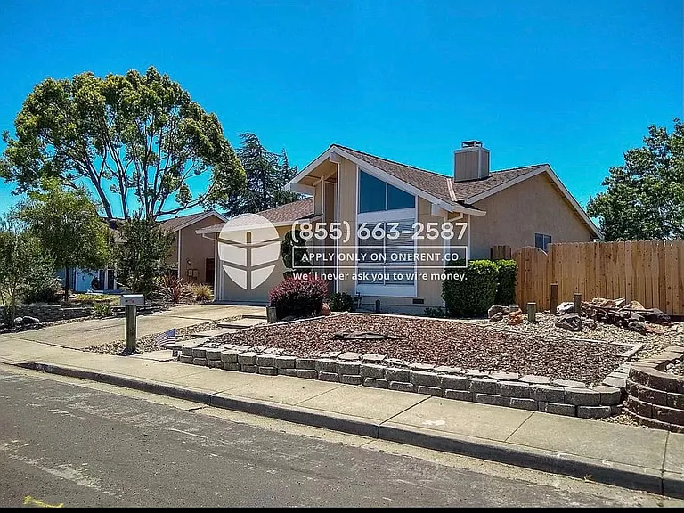 Swallowtail Rd — Photo 16