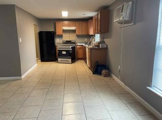 3028 Avenue M #B2, Galveston, TX 77550