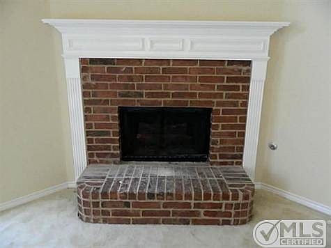 5th image of 1806 Fairfax Dr