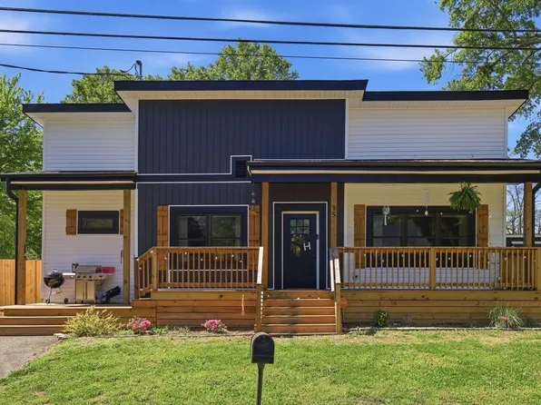 15 Littlejohn St, Inman, SC 29349