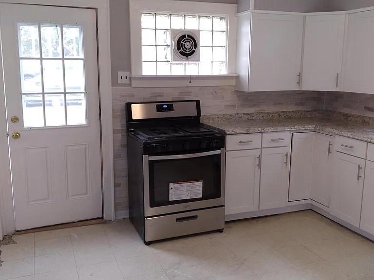 81 Mountainview Blvd #A-1 — Photo 6
