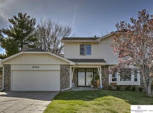 2412 S 167th St, Omaha, NE 68130