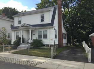 9 Fifield St, Watertown, MA 02472