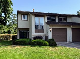 2598 Rio Bravo Cir, Sacramento, CA 95826
