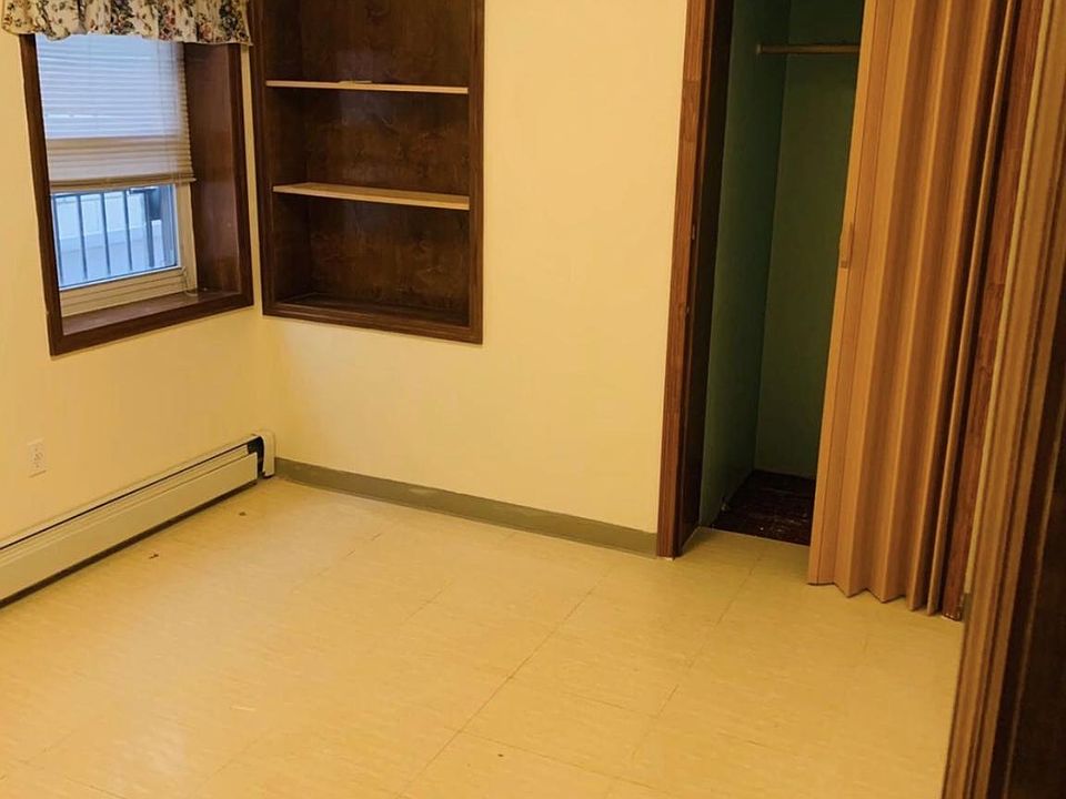 2nd image of 8015 161st St #1F