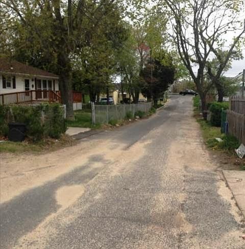 2nd image of 20 Evans Ln