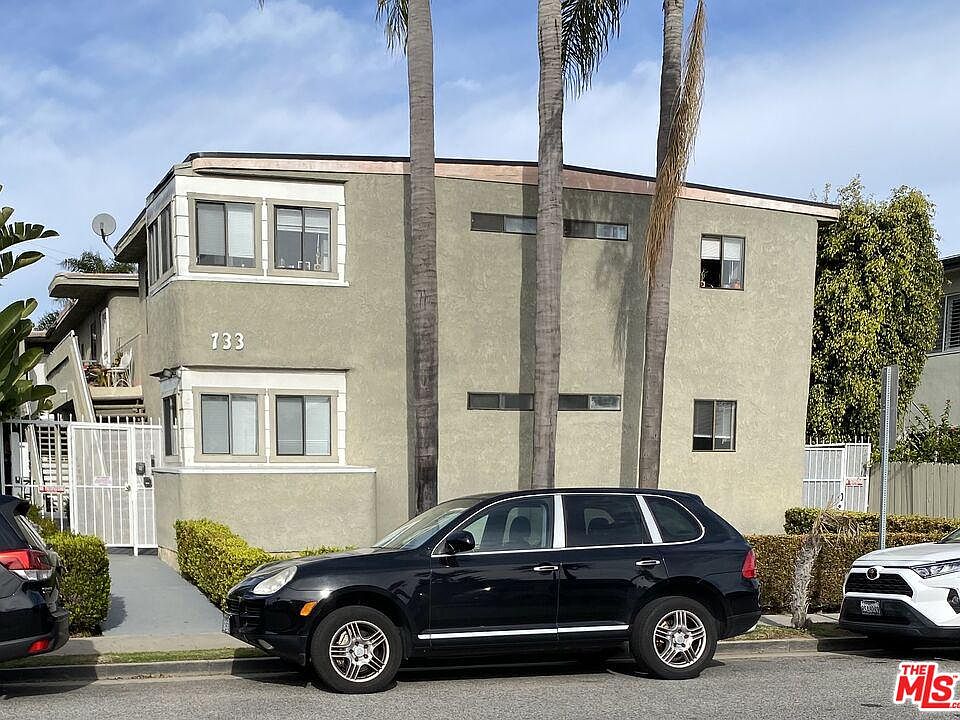 1st image of 733 Hill St