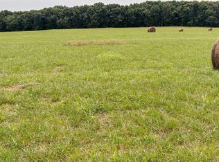 125 N Old Military Rd, Summertown, TN 38483