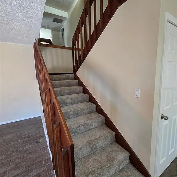 3824 Saxon Dr — Photo 14