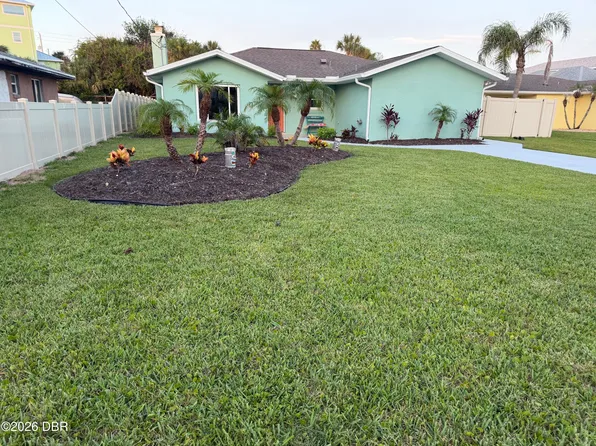 1946 N Daytona Ave, Flagler Beach, FL 32136