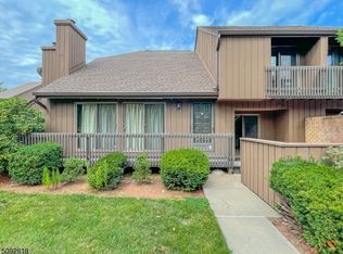 178 Kingsberry Dr, Somerset, NJ 08873