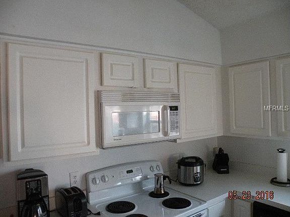 5th image of 7301 Mardell Ct