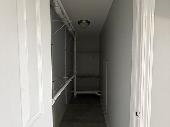 5th image of 59 Plaza Ave #3C
