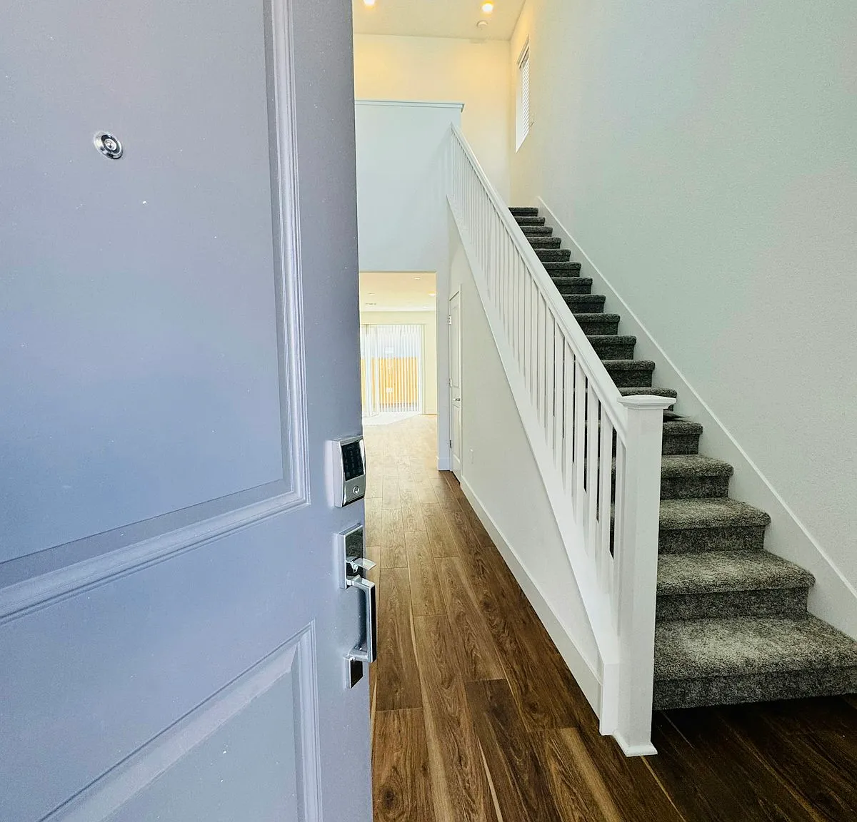 416 North Mendocino Way — Photo 2
