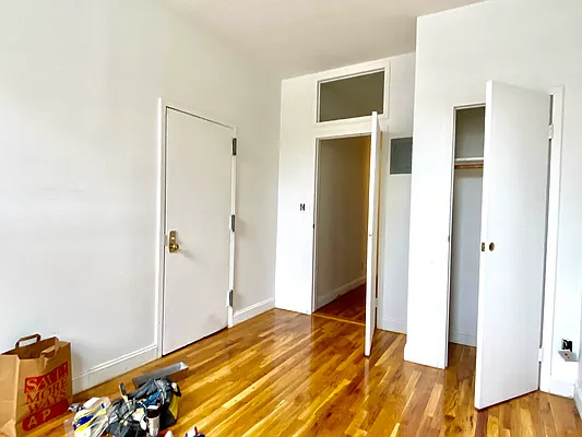 Rented by TheRealEstateCompany.com LLC | media 31