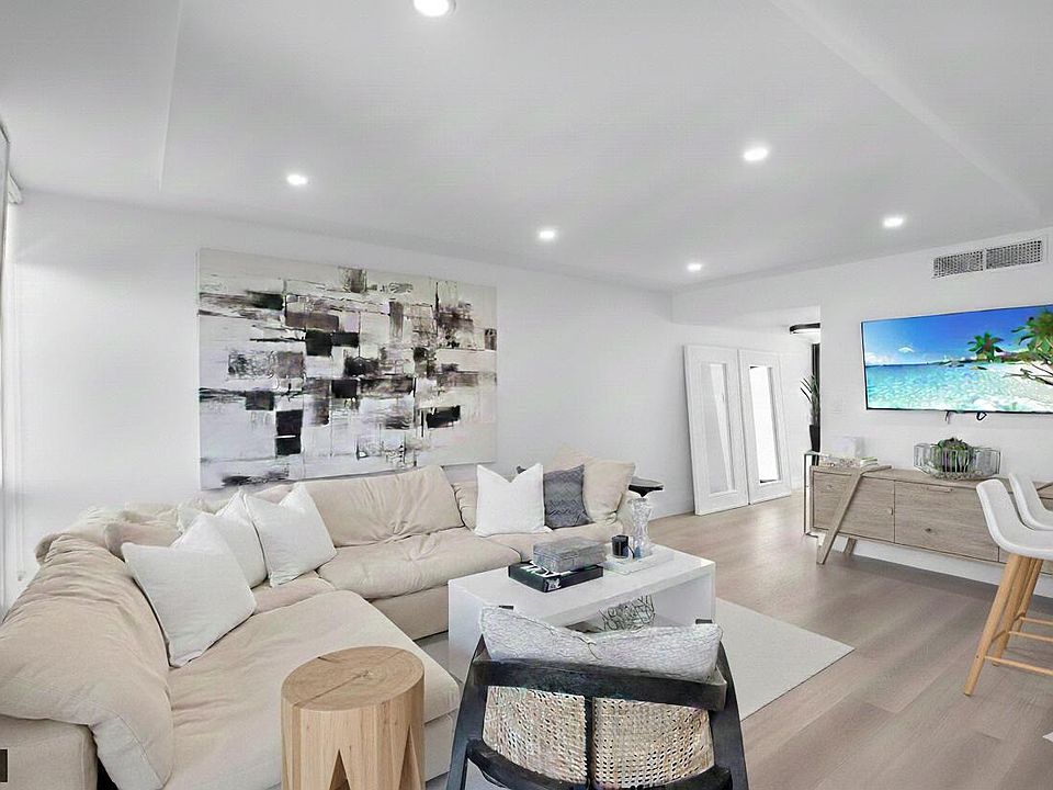 1st image of 2205 Bridgewood Drive