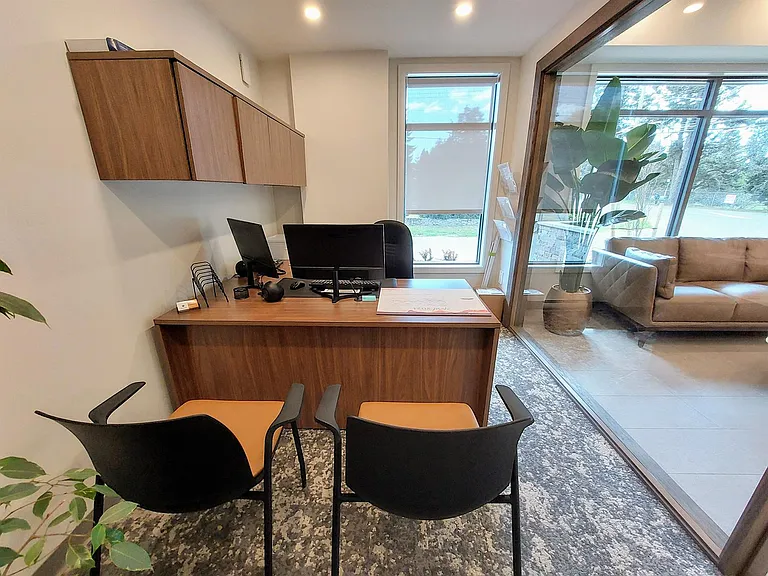 494 Goldstream Ave — Photo 23