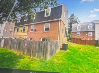 81 Watkins Park Dr #41, Upper Marlboro, MD 20774