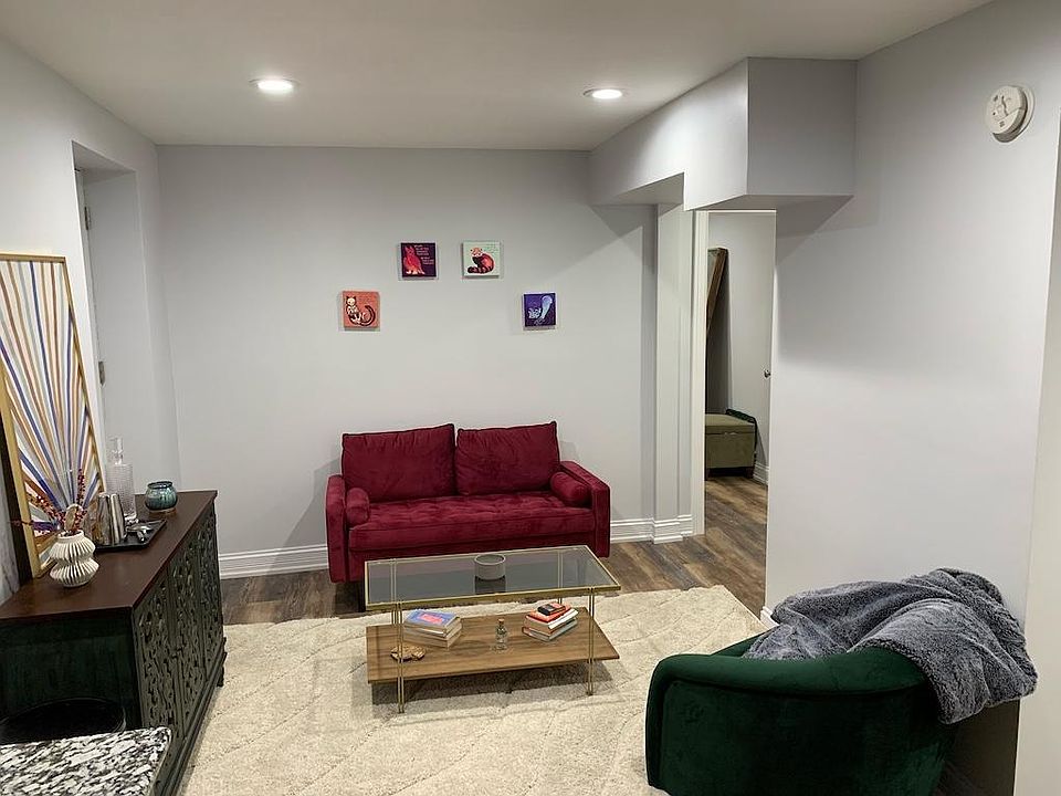 1st image of 1020 N Damen Ave #G