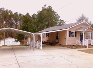 2635 Baileys Crossroads Rd, Benson, NC 27504