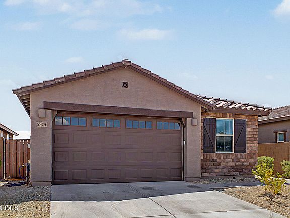 4th image of 2979 E YUMA Avenue