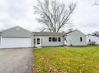 1835 Longvalley Rd, Glenview, IL 60025