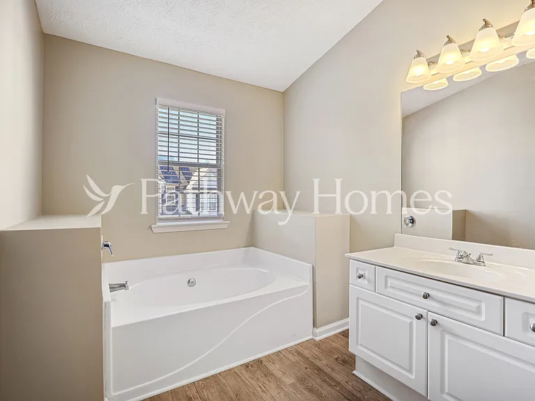 4922 Vireo Dr — Photo 13