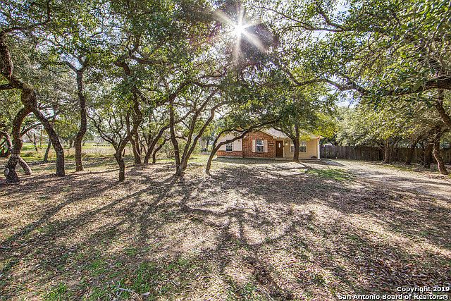 1st image of 22339 Savannah Lk