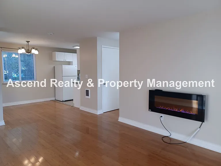 14095 SW Walker Rd #71 — Photo 8