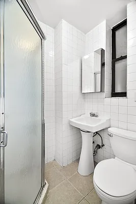 Rented by REAL New York | media 6