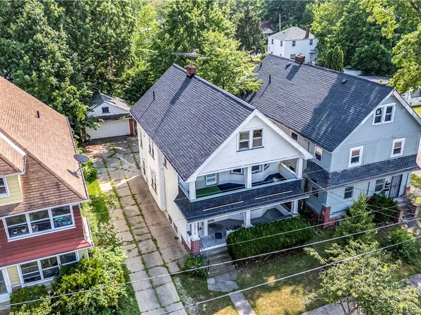 19312 Shawnee Ave, Cleveland, OH 44119