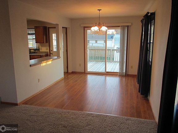 4th image of 1108 E Linden Dr
