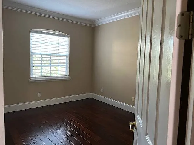10139 Willow Grove Ct — Photo 7