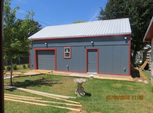 1301 W Wheeler St, Breckenridge, TX 76424