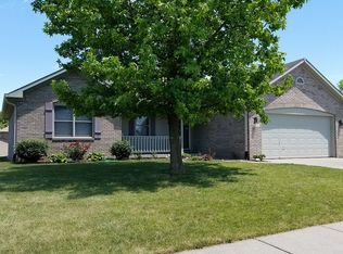 377 Savannah Dr, Greenwood, IN 46142
