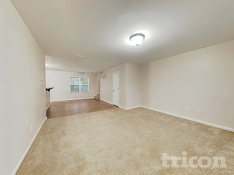 4740 Brewer Dr — Photo 5