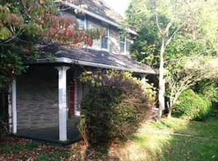 2040 Upper Ridge Rd, Green Lane, PA 18054