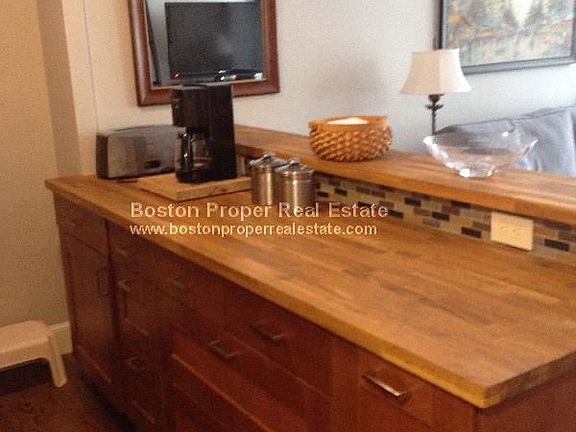 274 Marlborough #5 Boston - Back Bay Unit Photo 3