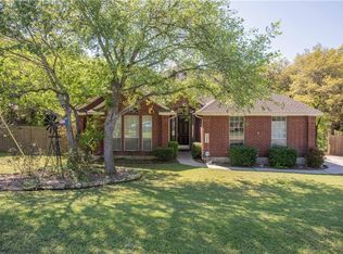 303 Meadow Woods Dr, Kyle, TX 78640