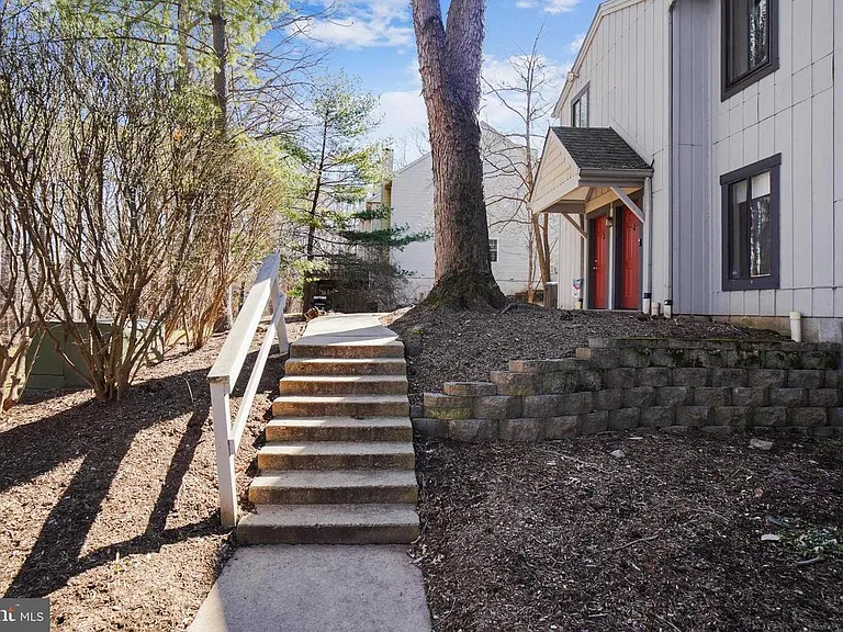 14 Windbrooke Cir — Photo 33