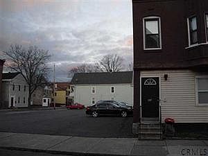 2nd image of 23 Jefferson St