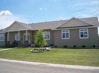 206 11th St NE, Barnesville, MN 56514