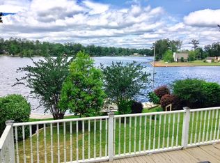 1208 E Lakeshore Dr, Carriere, MS 39426