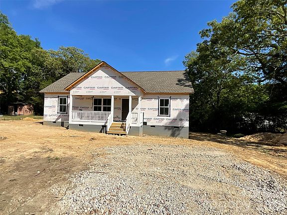 2nd image of 605 Ashford Rd