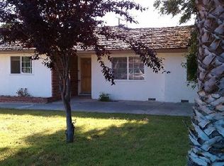 1213 S Divisadero St, Visalia, CA