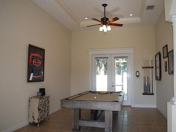 4th image of 1719 Oakwood Estates Dr