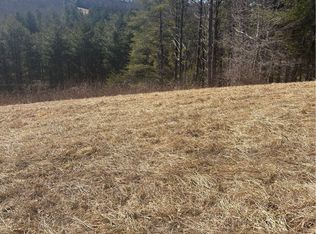 3L Memorial Park Dr, Sparta, NC 28675